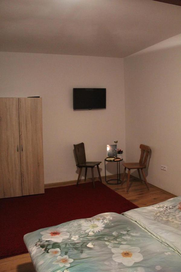 Pension Entersburg Бад-Бертрих Экстерьер фото