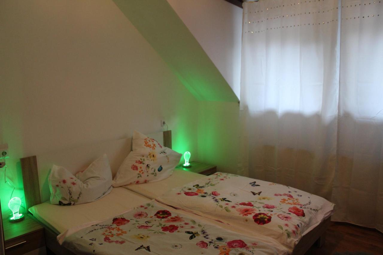 Pension Entersburg Бад-Бертрих Экстерьер фото